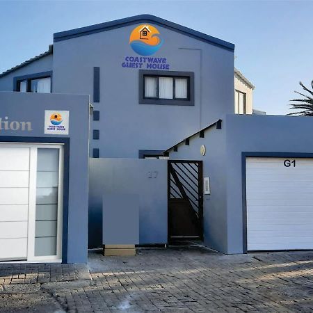 Coastwave Guest House ولفس بي المظهر الخارجي الصورة